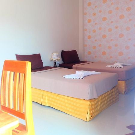 Tubkaek mansion Hotel Pantai Tab Kaek Bagian luar foto