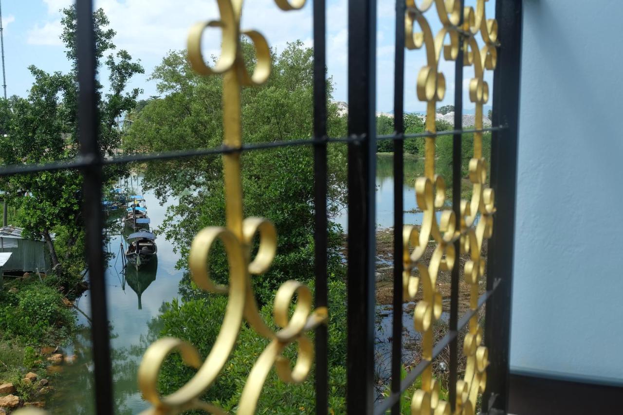 Tubkaek mansion Hotel Pantai Tab Kaek Bagian luar foto