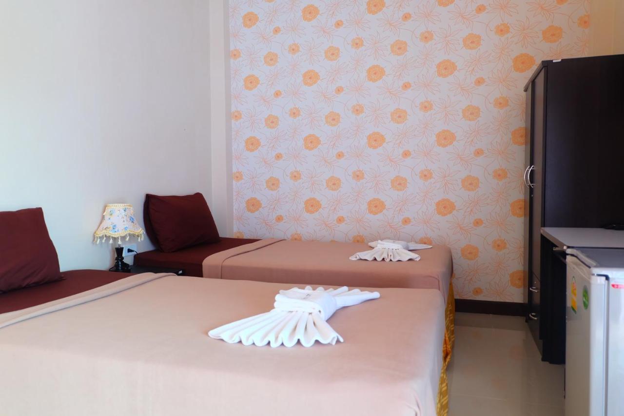 Tubkaek mansion Hotel Pantai Tab Kaek Bagian luar foto